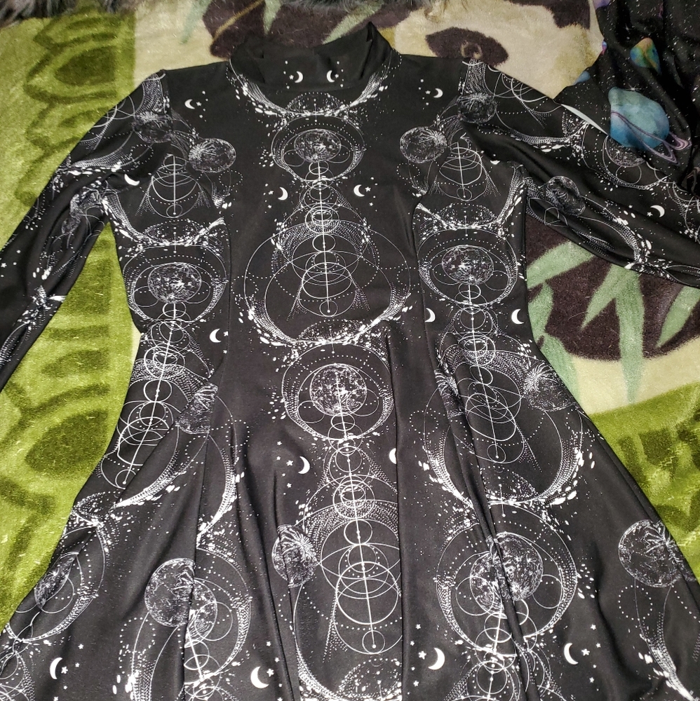 Blackmilk Sacred Orbits Long Sleeve Evil Mini - Picture 2 of 3